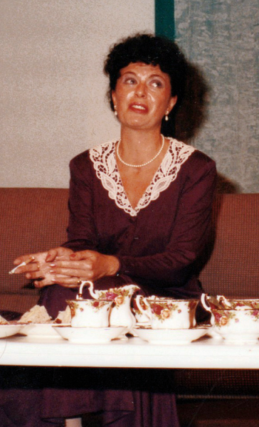 06-Absent-Friends_1992